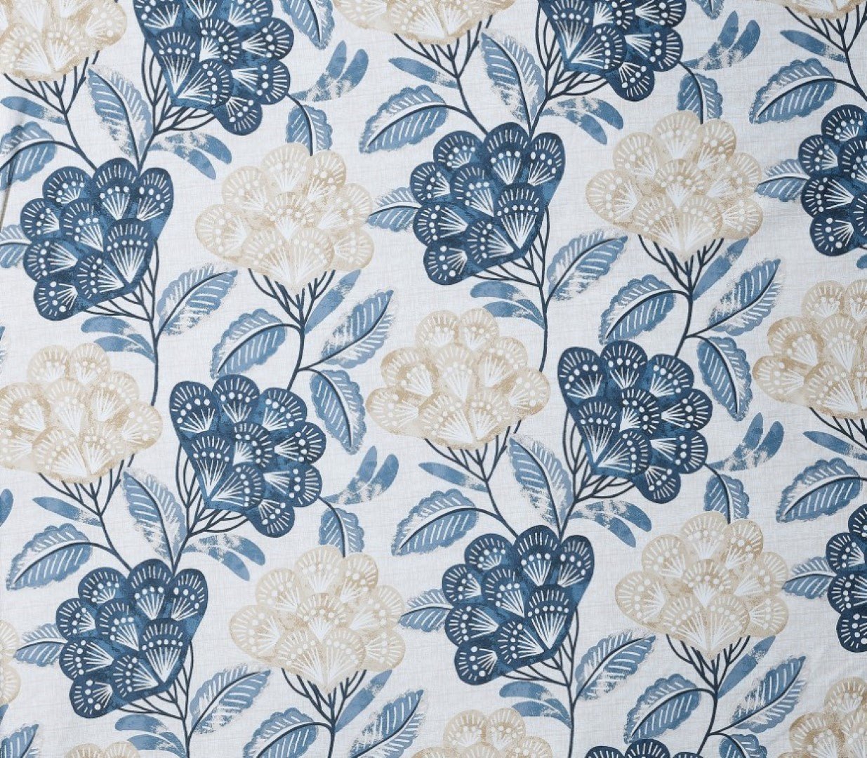 Breathable Microfibre Quilt Duvet Cover Set With Fitted Sheet - Image 9