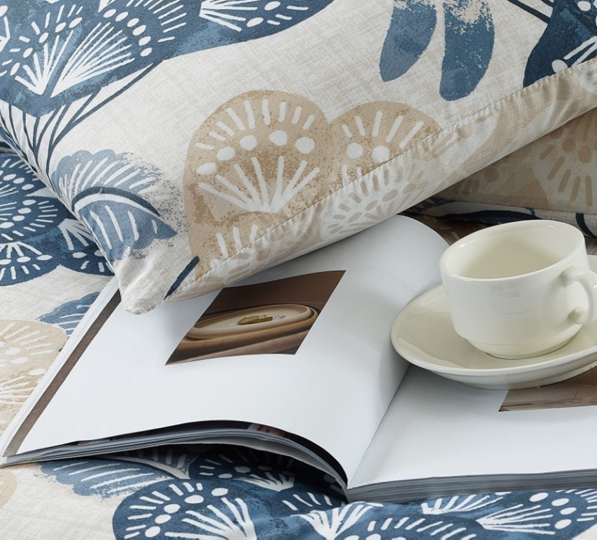 Breathable Microfibre Quilt Duvet Cover Set With Fitted Sheet - Image 11