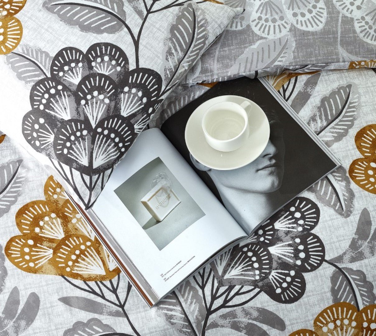 Breathable Microfibre Quilt Duvet Cover Set With Fitted Sheet - Image 20