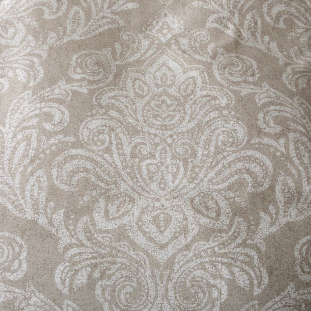 Breathable Microfibre Quilt Duvet Cover Set With Fitted Sheet - Image 32