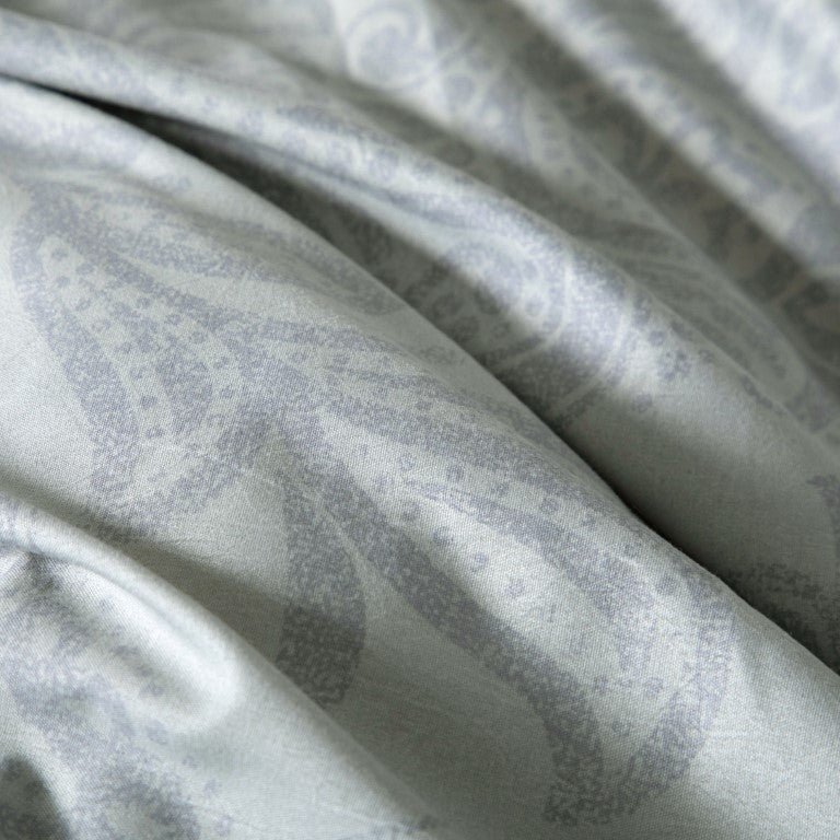 Breathable Microfibre Quilt Duvet Cover Set With Fitted Sheet - Image 45