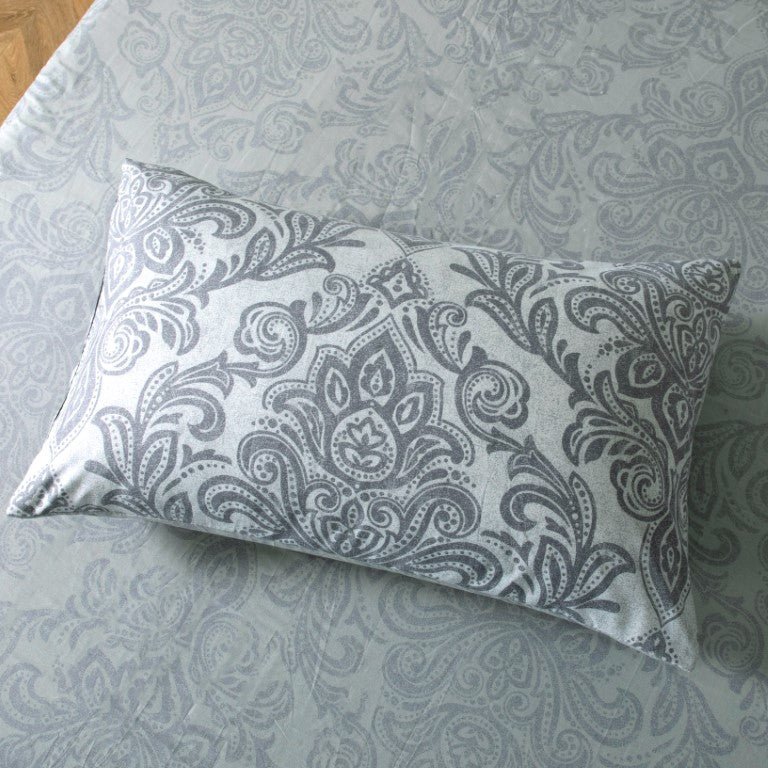 Breathable Microfibre Quilt Duvet Cover Set With Fitted Sheet - Image 49