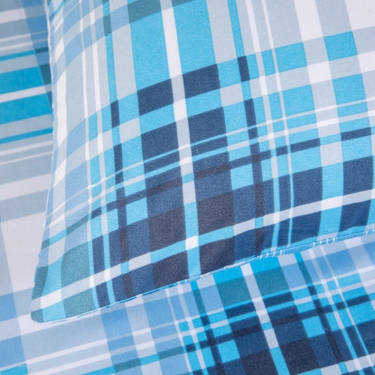 Breathable Microfibre Quilt Duvet Cover Set With Fitted Sheet - Image 62