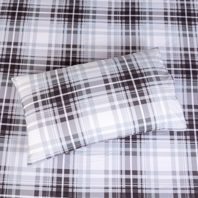 Breathable Microfibre Quilt Duvet Cover Set With Fitted Sheet - Image 70