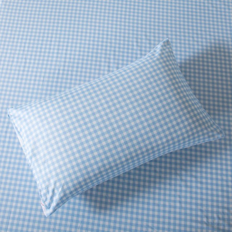 Breathable Microfibre Quilt Duvet Cover Set With Fitted Sheet - Image 93