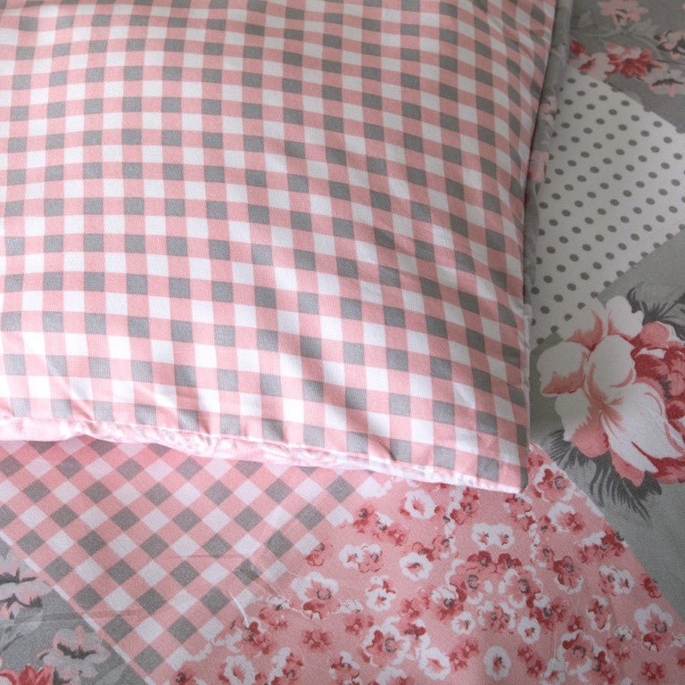 Breathable Microfibre Quilt Duvet Cover Set With Fitted Sheet - Image 103