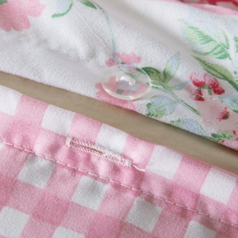 Breathable Microfibre Quilt Duvet Cover Set With Fitted Sheet - Image 109