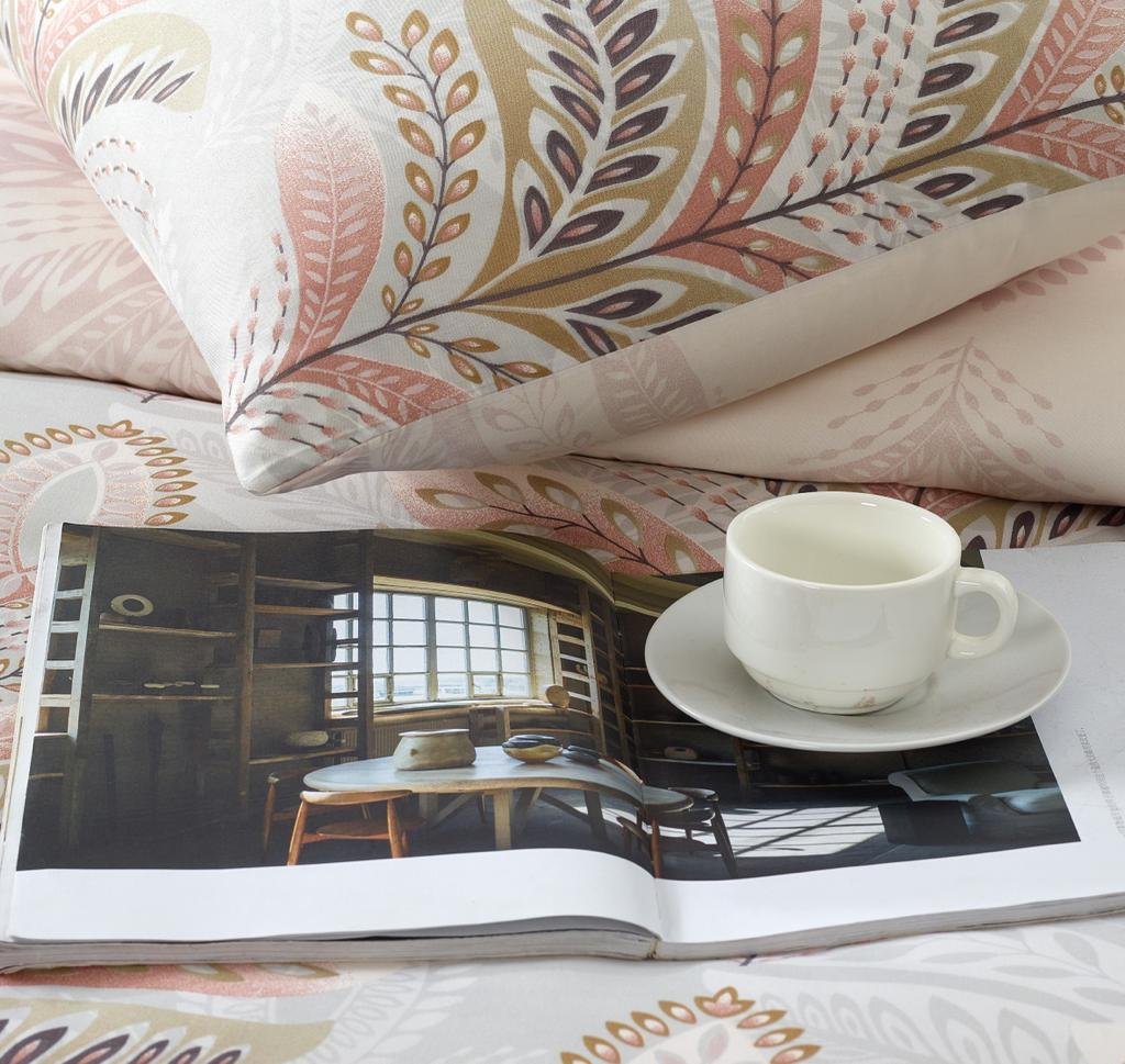 Breathable Microfibre Quilt Duvet Cover Set With Fitted Sheet - Image 119