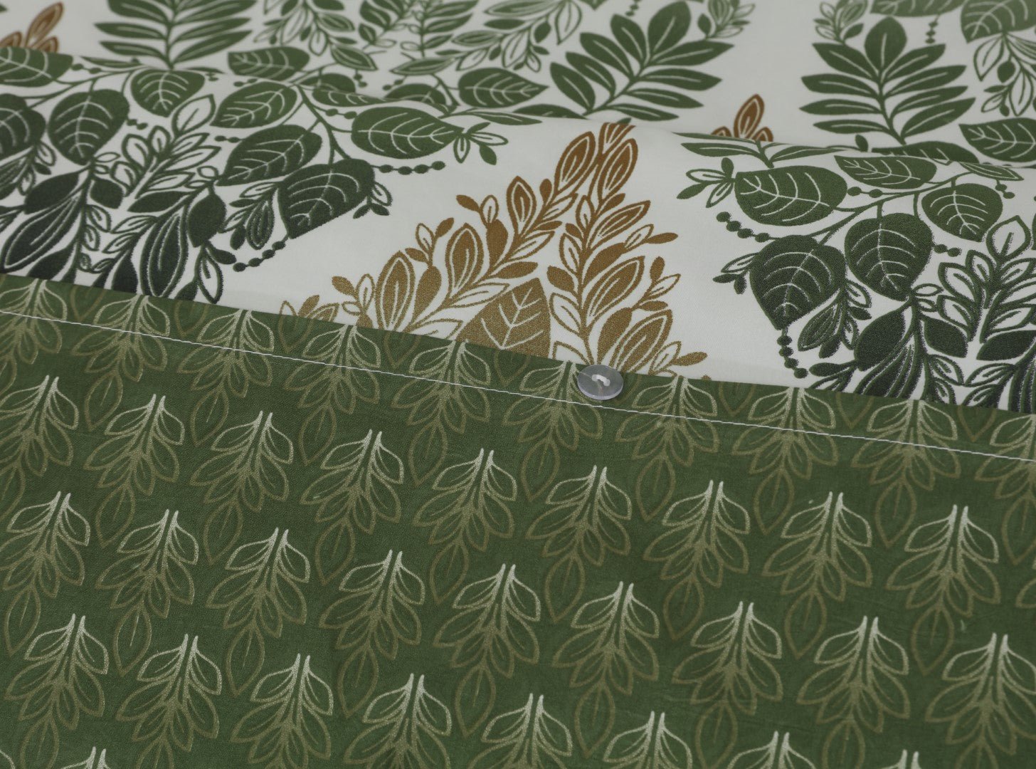 Breathable Microfibre Quilt Duvet Cover Set With Fitted Sheet - Image 144