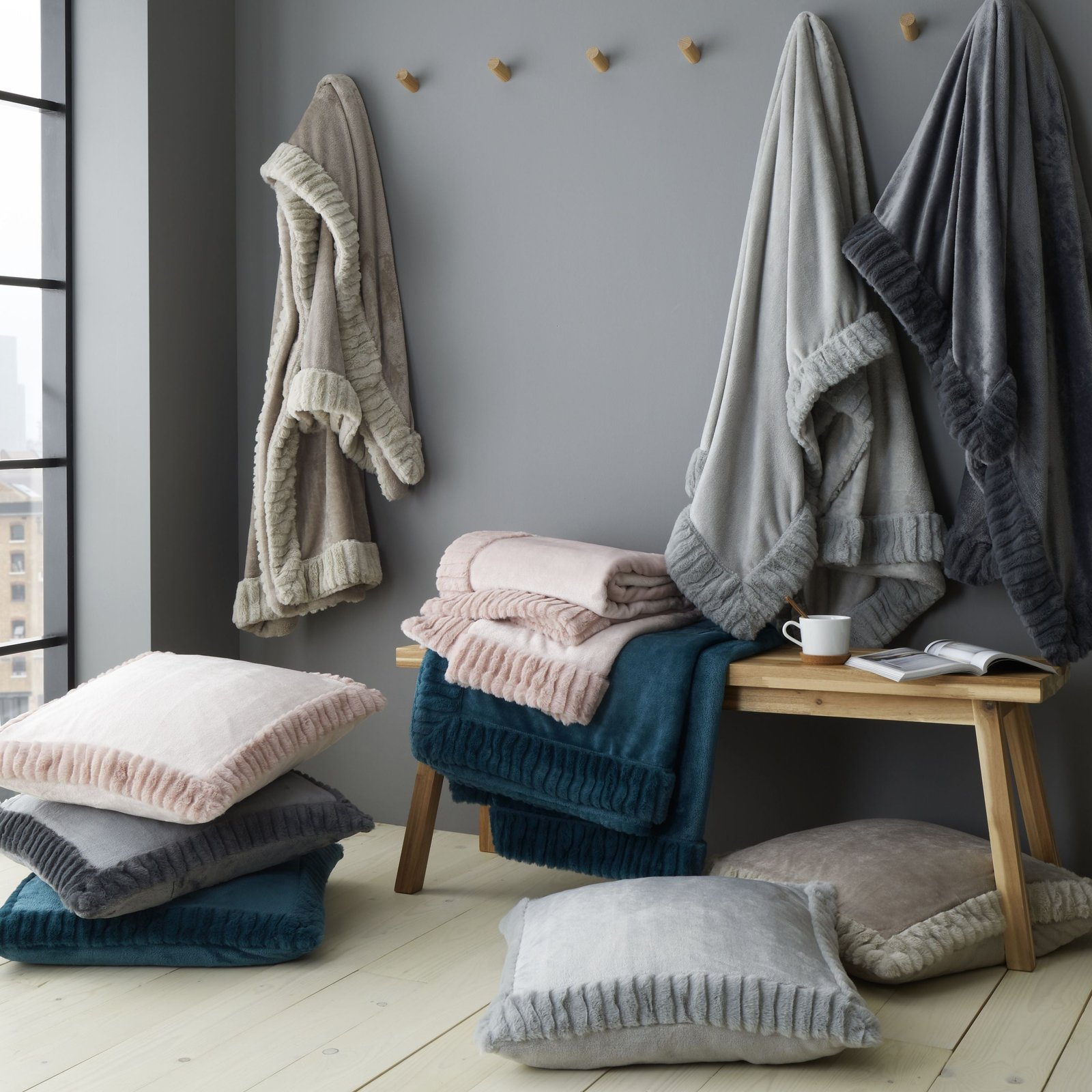 Catherine Lansfield Velvet Faux Fur Filled Cushion 55cm x 55cm Teal - Image 4