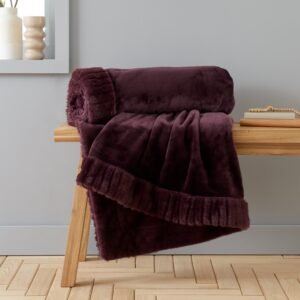 Catherine Lansfield Velvet and Faux Fur 150cmx200cm Throw Plum