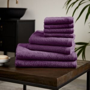 Catherine Lansfield Quick Dry Bale of Eight Towels Plum