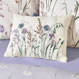 Catherine Lansfield Grasmere Floral 30cm x 40cm Filled Boudoir Lilac