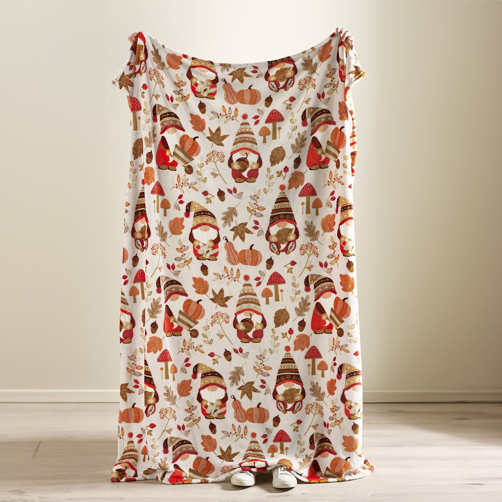 Catherine Lansfield Woodland Gonks 130cm x 170cm Throw Natural - Image 2