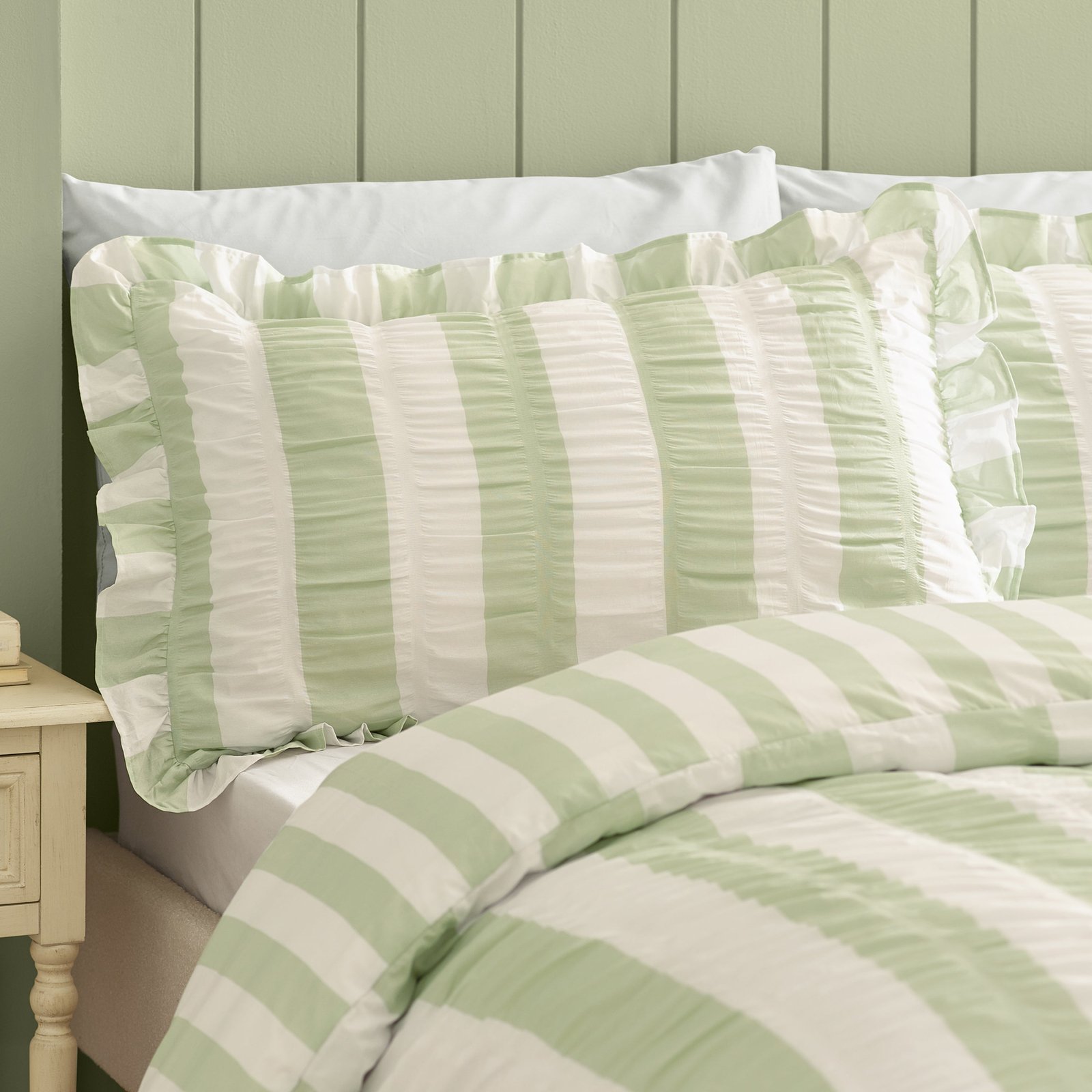 Catherine Lansfield Seersucker Frill Stripe Duvet Cover Bedding Set Green - Image 3