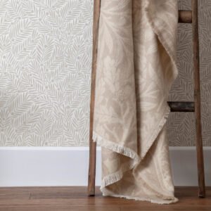 Morris & Co. Acorn Tonal Jacquard 130cm x 170cm Throw Linen