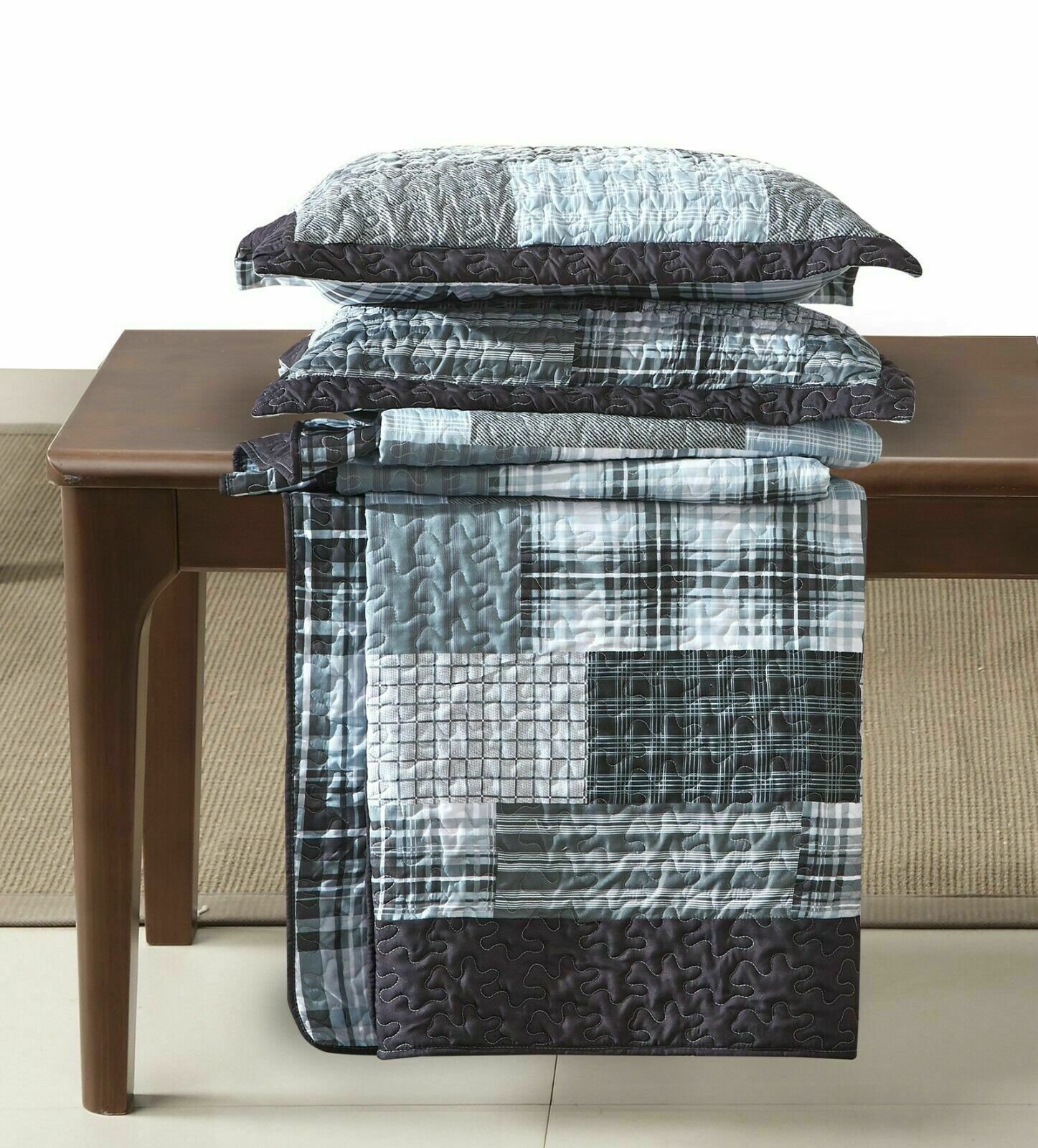 Luxury Quilted Patchwork Embroidered Bedspread Comforter with Pillow Case - Image 17