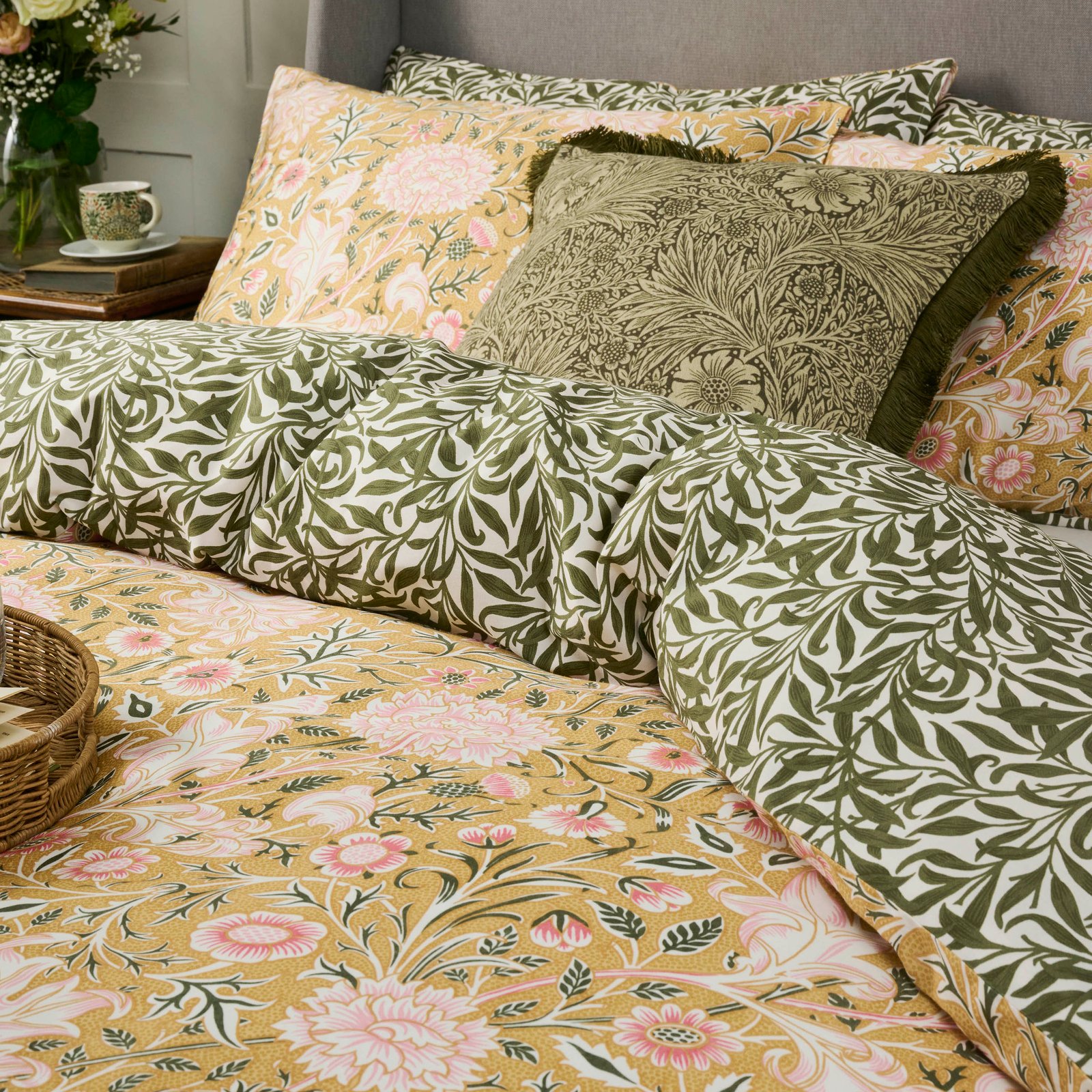 William Morris At Home Double Bough Duvet Cover Bedding Set Gold - Image 2