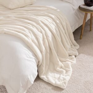 Paoletti Empress Faux Fur 140cm x 200cm Throw Cream