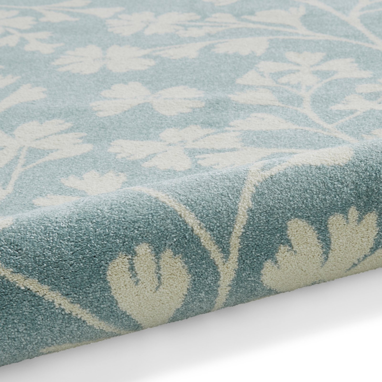 Catherine Lansfield Grace Floral Rug Blue - Image 5