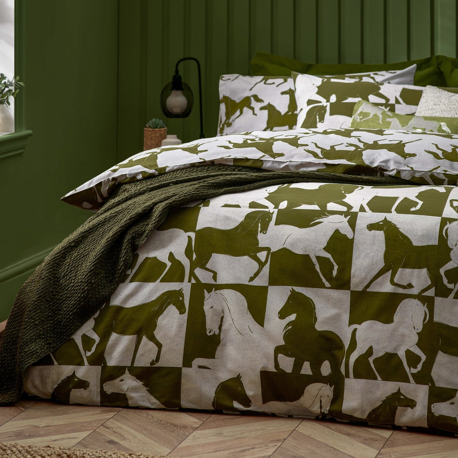 Herve Reversible Duvet Cover Bedding Set Olive - Image 2