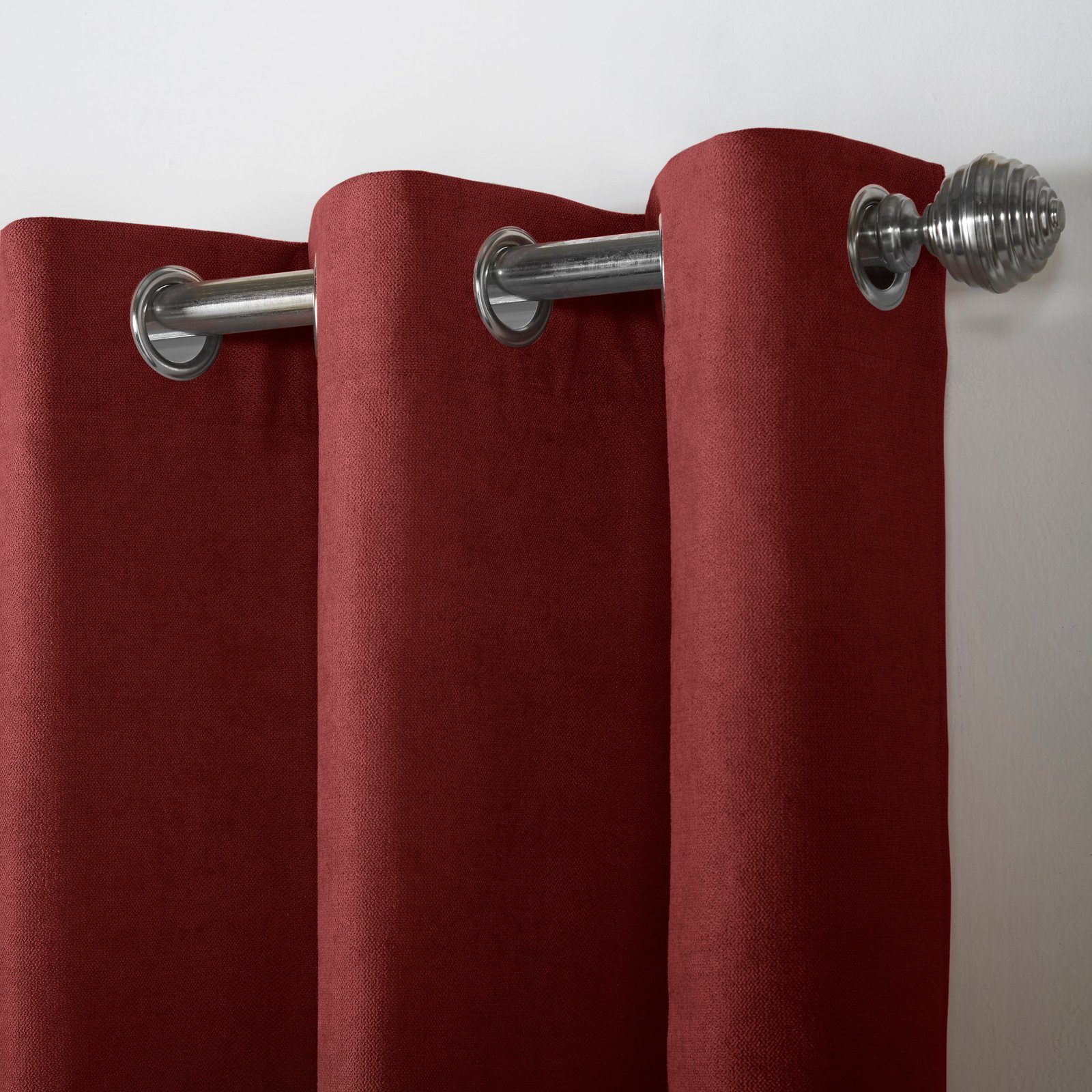 Chenille Ready Made Eyelet Curtains Red - Image 2