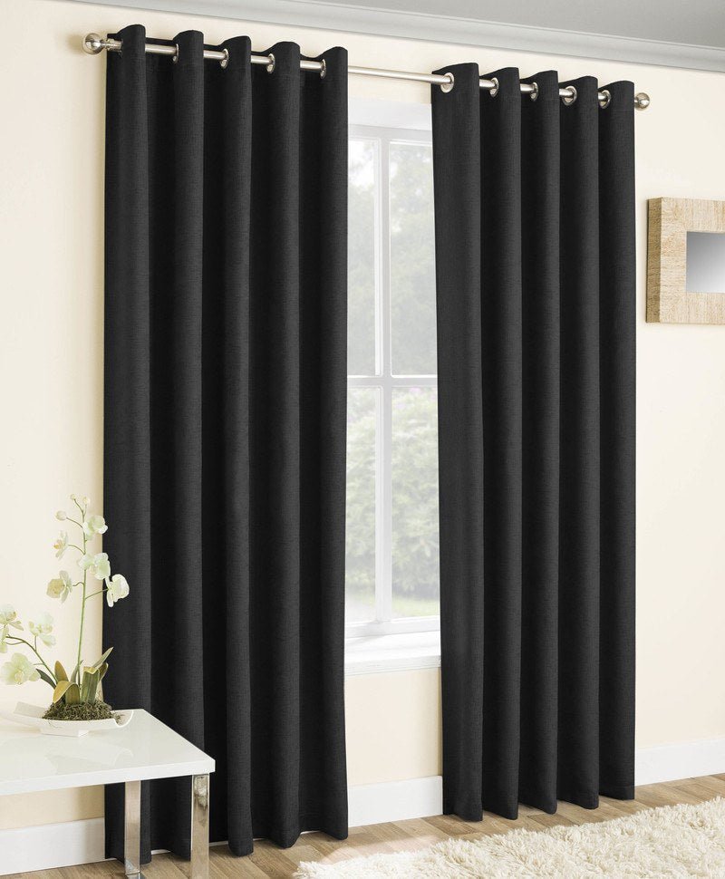 Vogue Thermal Blockout Ready Made Eyelet Curtains Black